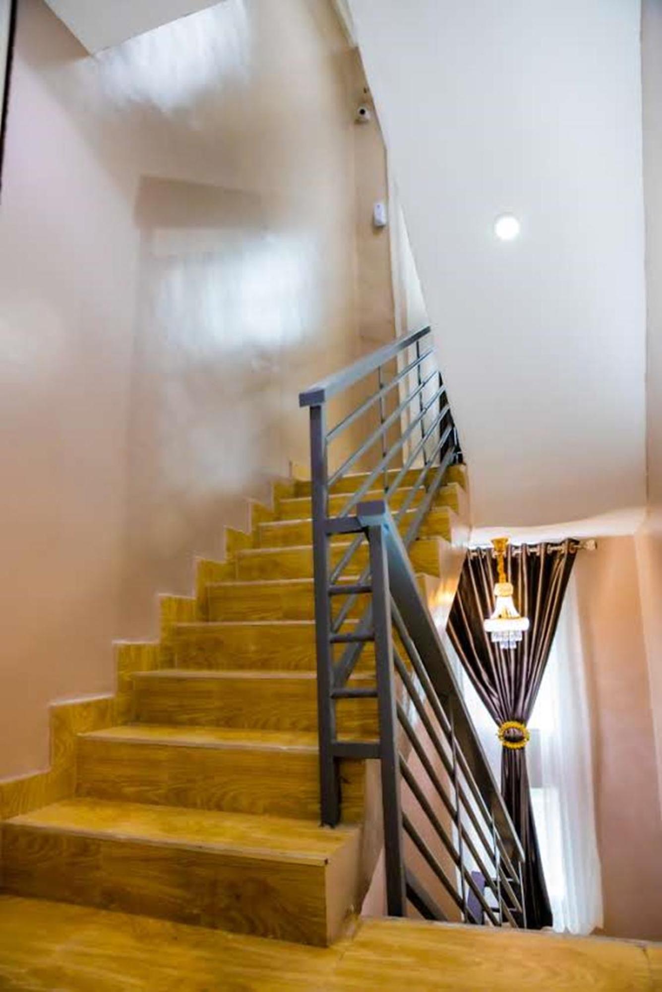 El Elyon Hotel And Suites Lagos Eksteriør bilde